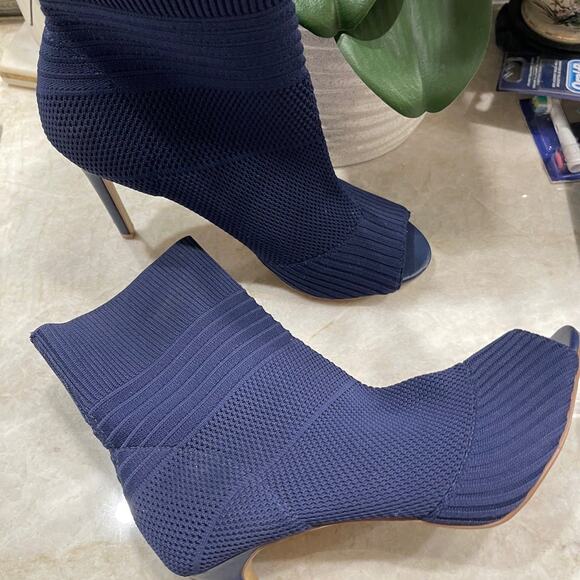 Charles by Charles David blue knit sock boots Sz 9 - Picture 5 of 10